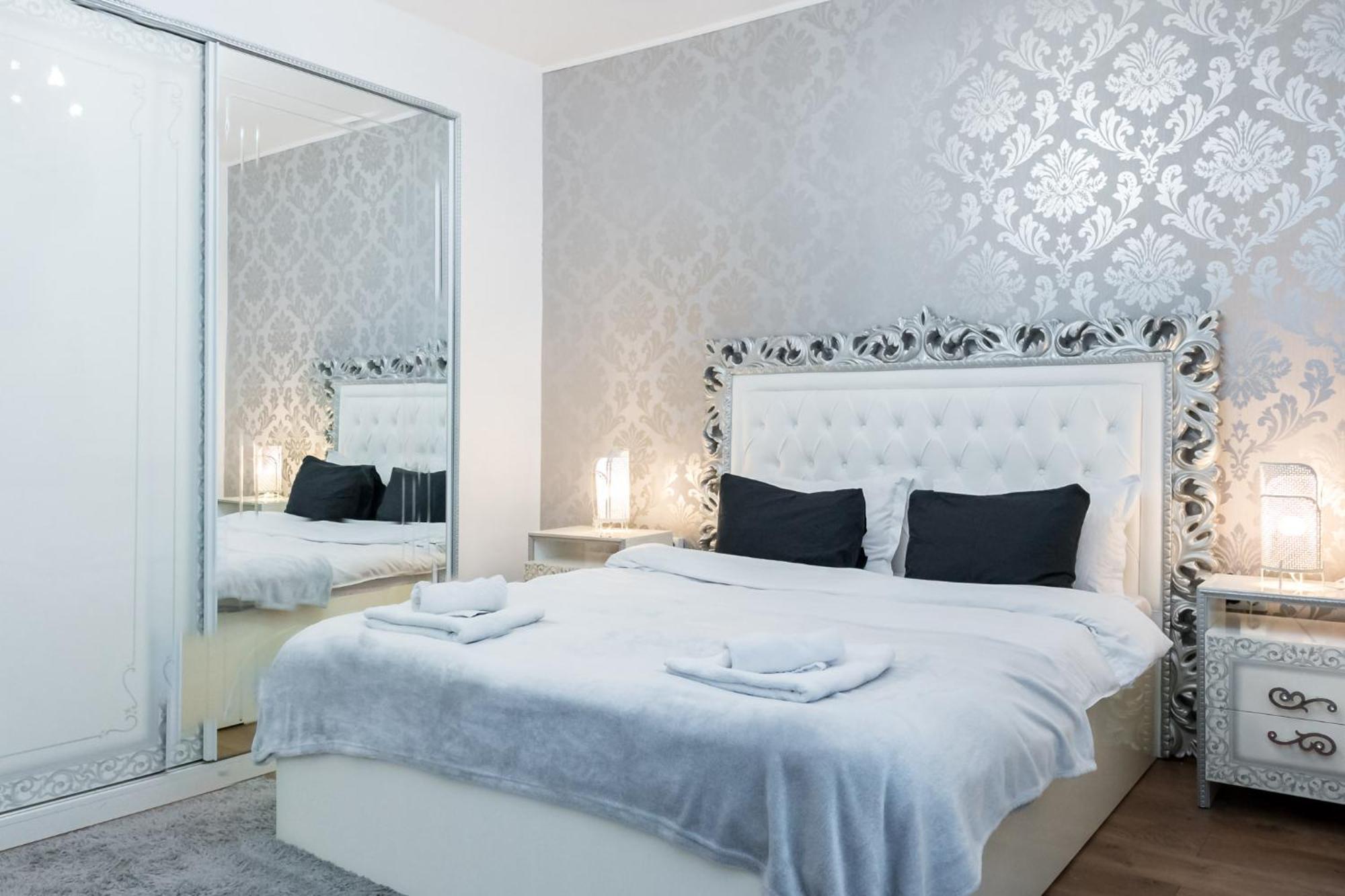 Black Rose Bukarest Kültér fotó